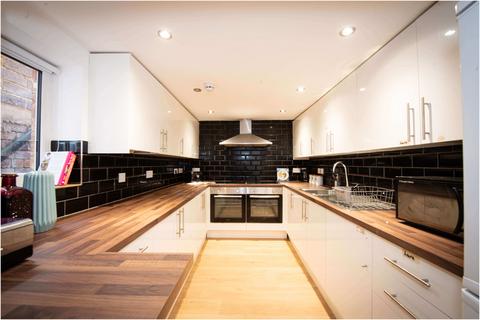undefined, Estcourt Terrace, Leeds LS6