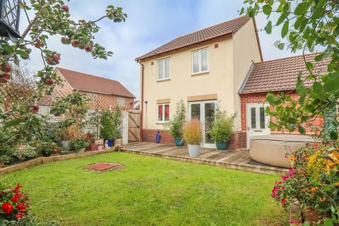 3 bedroom link detached house for sale, Blaisdon, Locking Castle