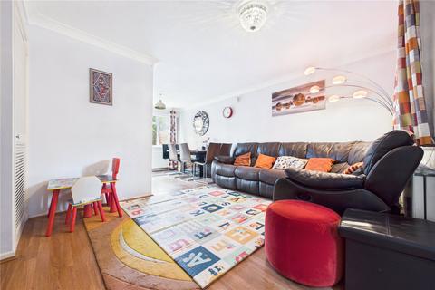 undefined, Swanholm Gardens, Calcot, Reading, Berkshire, RG31