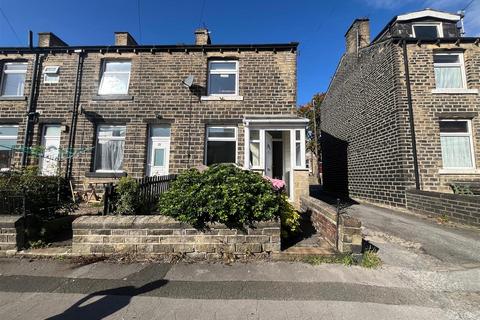 2 bedroom end of terrace house for sale, Broomfield Road, Huddersfield HD1