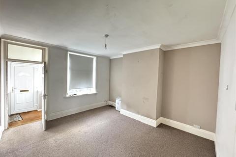 2 bedroom end of terrace house for sale, Broomfield Road, Huddersfield HD1