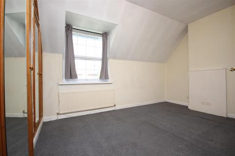 3 bedroom terraced house for sale, Henchman Street, London, W12 0