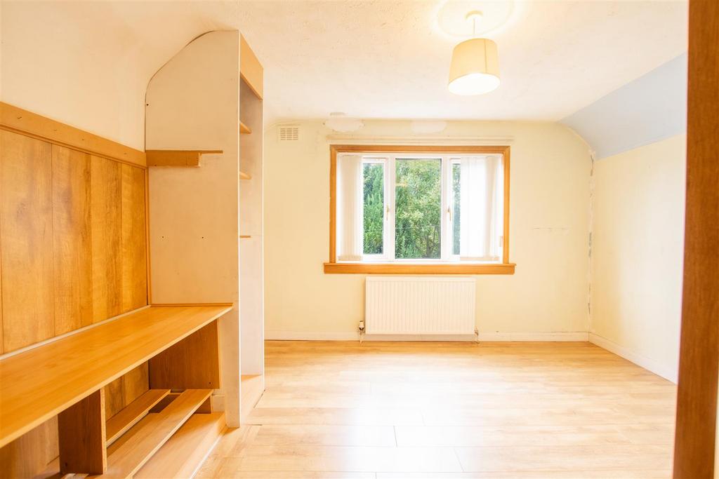 Bedroom.two-1-2.jpg