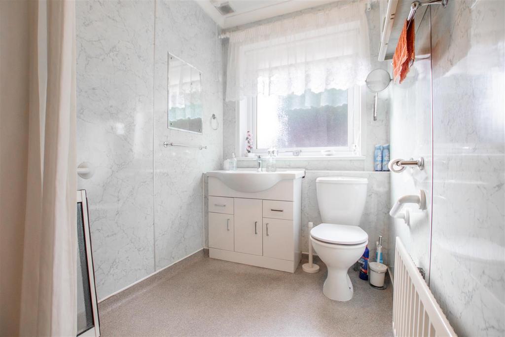 Down.showerroom.jpg