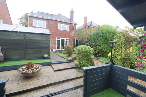 3 bedroom detached house for sale, Birmingham Road, Kidderminster, DY10
