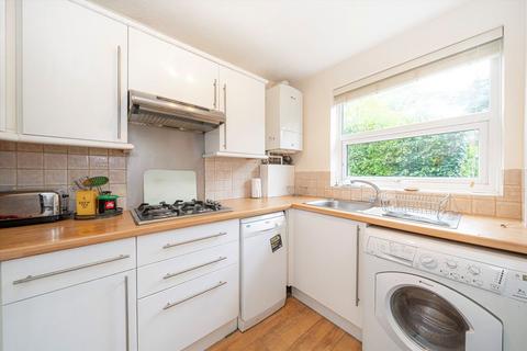 undefined, Queens Road, Weybridge KT13