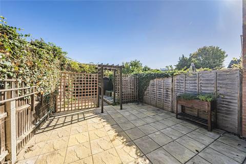 undefined, Percheron Close, Middlesex