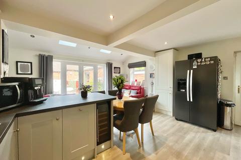 3 bedroom detached house for sale, Danebower Road, Stoke-On-Trent, ST4