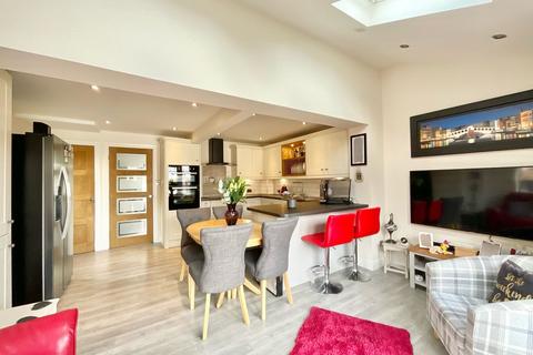 3 bedroom detached house for sale, Danebower Road, Stoke-On-Trent, ST4