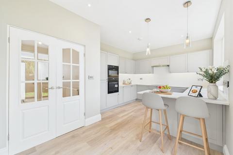 2 bedroom semi-detached bungalow for sale, Broadway East, Carlton, Nottingham