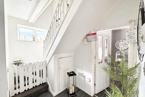 4 bedroom terraced house for sale, Wrenbury Crescent, Adswood