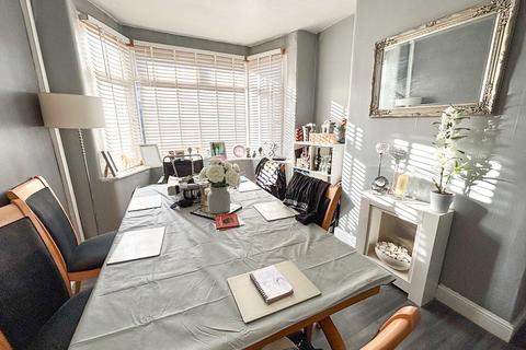 4 bedroom terraced house for sale, Wrenbury Crescent, Adswood