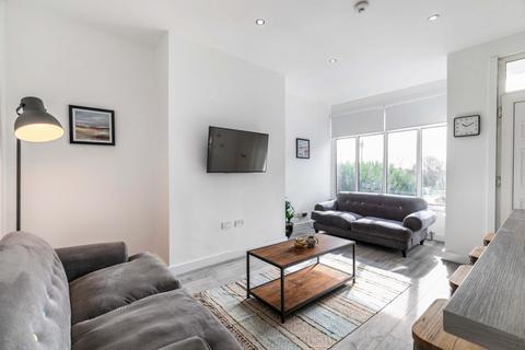 Talbot Terrace, Leeds LS4