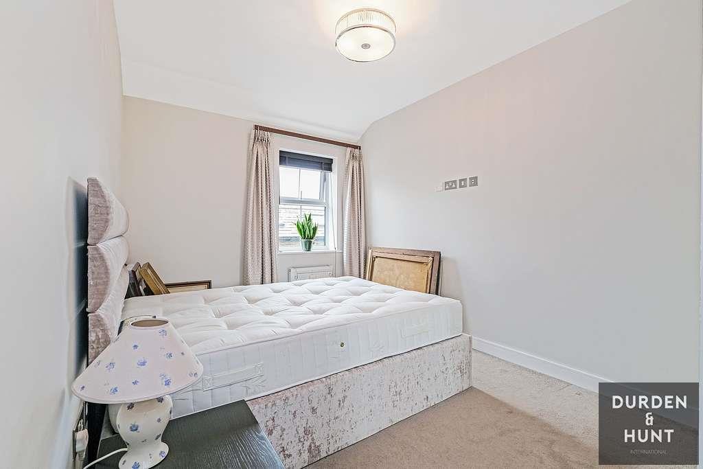 Ivydene Court