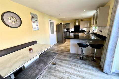 undefined, Reeve Way, Wymondham