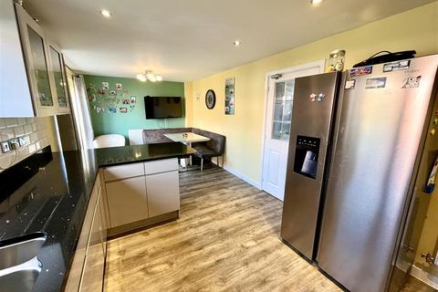 undefined, Reeve Way, Wymondham