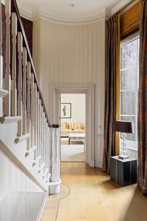 2 bedroom flat for sale, Curzon Square, London, W1J