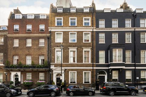 2 bedroom flat for sale, Curzon Square, London, W1J