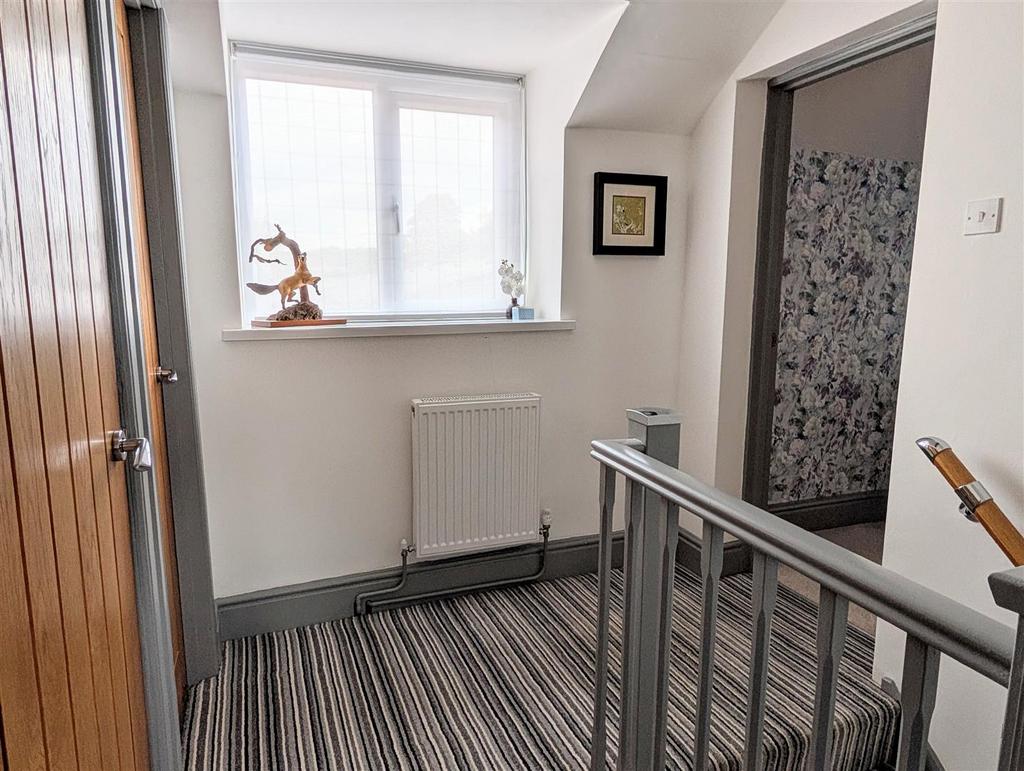 PXL 20251001 144816266.MP~2.jpg