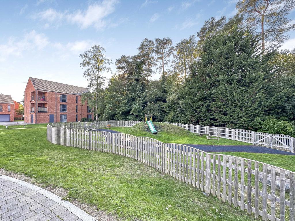 Communal Grounds