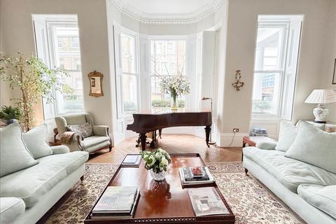 undefined, Elvaston Place, South Kensington, London, Royal Borough of Kensington and Chelsea, SW7