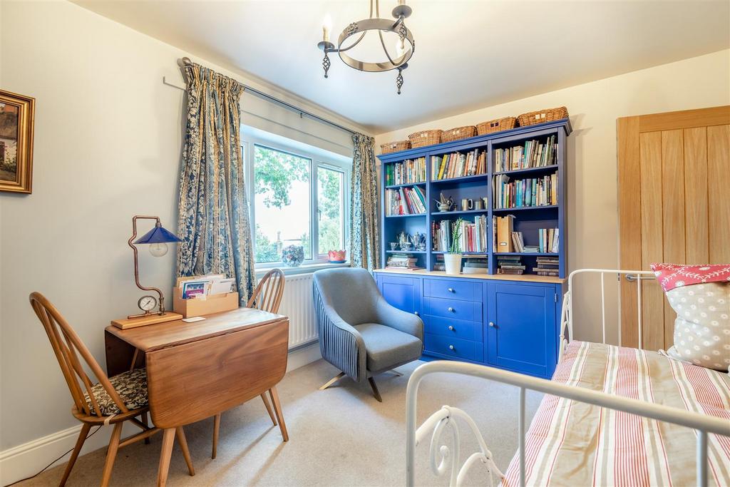 8663029-interior16.jpg