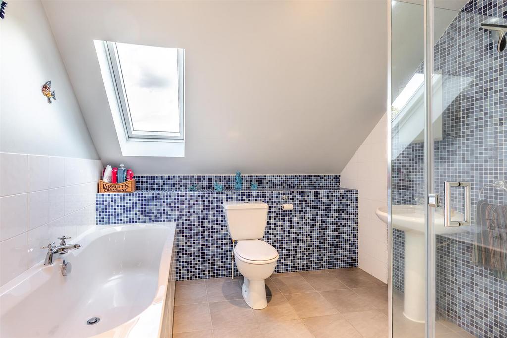 8663029-interior18.jpg