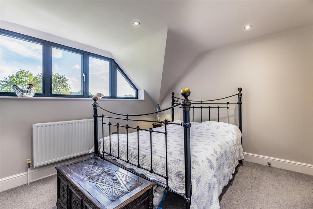 8663029-interior24.jpg