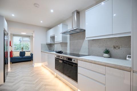 6 bedroom end of terrace house to rent, Norwich NR5