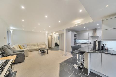 undefined, Downs Avenue, Pinner, Middlesex