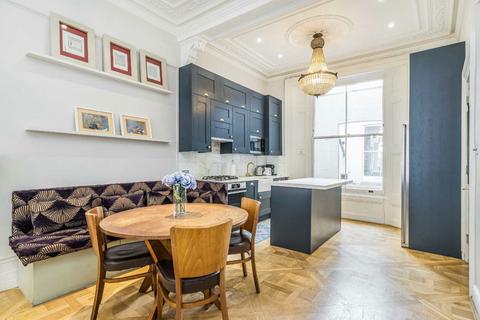 2 bedroom flat for sale, Linden Gardens, London W2