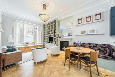 2 bedroom flat for sale, Linden Gardens, London W2