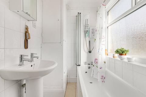 Flat 2, 4 Griffiths Road, London, SW19 1SP