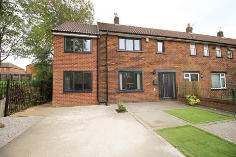 1 bedroom house to rent, Penrith Avenue, Ashton-Under-Lyne OL7