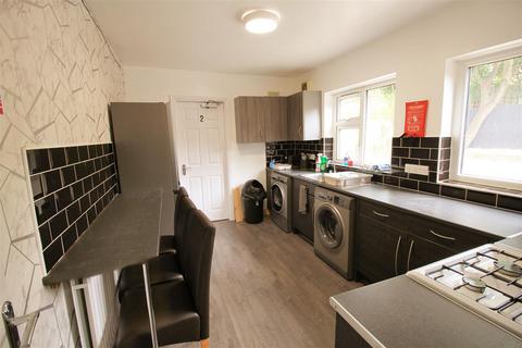 1 bedroom house to rent, Penrith Avenue, Ashton-Under-Lyne OL7