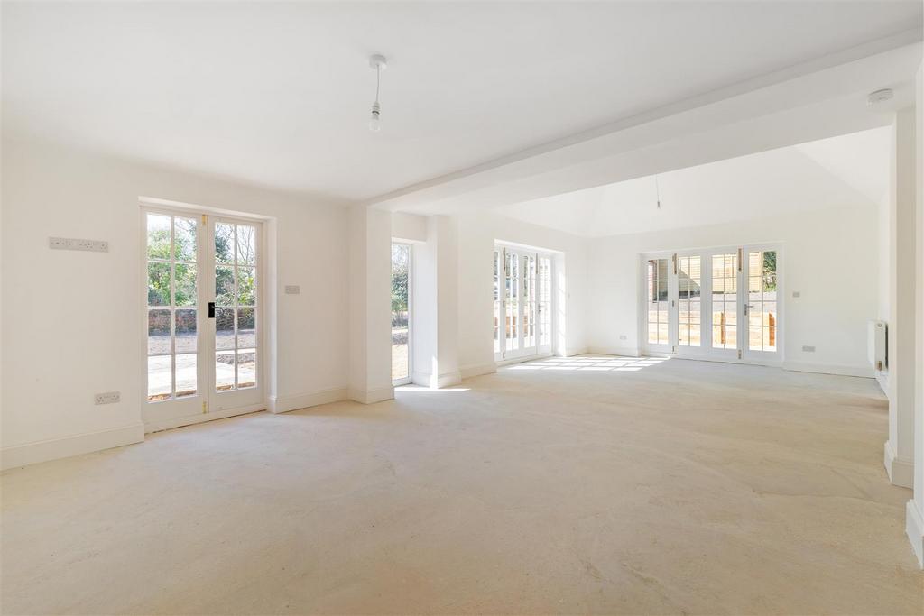 88821 Black-Mikes-Dursden-Lane (11).jpg