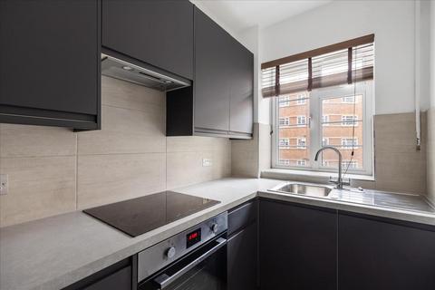 West Kensington Court, Barons Court, London, W6