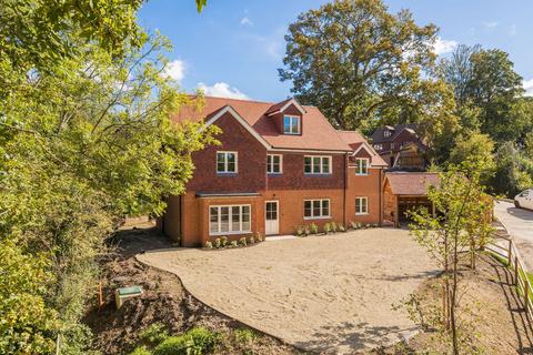 undefined, Oak Tree Drive, Newtown, RG20