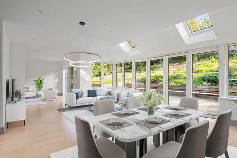 undefined, Oak Tree Drive, Newtown, RG20