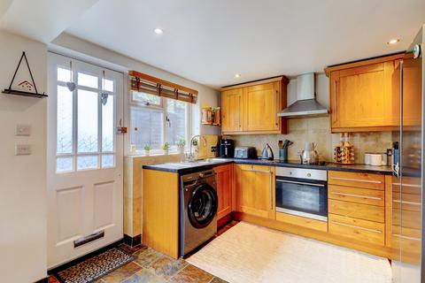 undefined, London Road, Buckinghamshire HP11