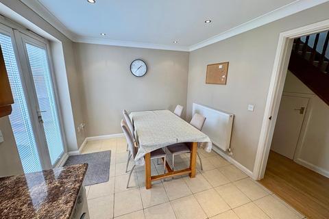 undefined, Knighton Close, Hampton Vale, Peterborough