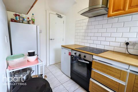 1 bedroom terraced house to rent, Barras Place, Leeds