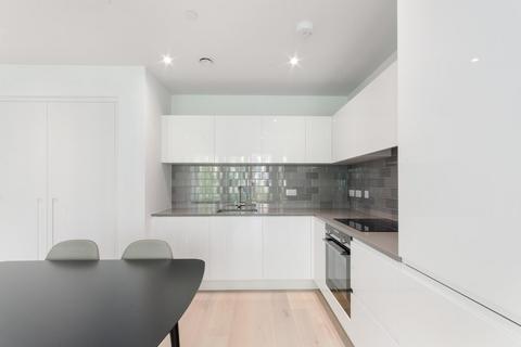 2 bedroom apartment for sale, Carrick House, Royal Wharf, E16