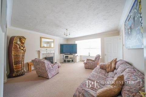 4 bedroom detached house for sale, Brook Close, Great Totham