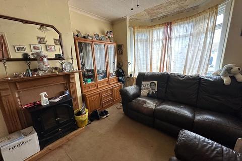 3 bedroom terraced house for sale, Main Avenue, Torquay, TQ1 4HZ