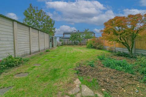31 High View, Deanshanger, Milton Keynes, MK19 6LL