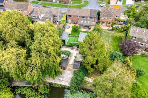 4 bedroom detached house for sale, Bracknell RG42