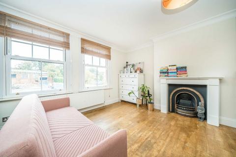 undefined, Station Road, Hampton TW12