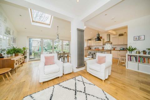 undefined, Chumleigh Walk, Surbiton KT5