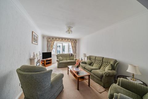 4 bedroom link detached house for sale, Berry Hill, Stanmore HA7